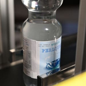 Thermal Inkjet Abdruck seitlich auf Flasche